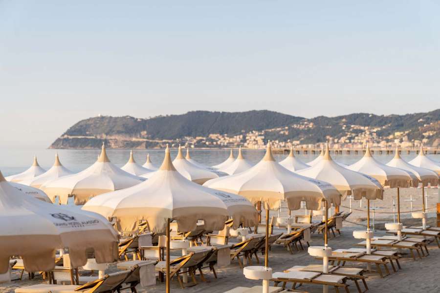 Grand Beach Club Grand Beach Club